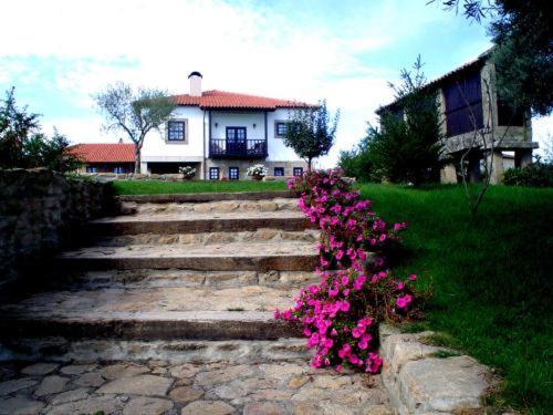 Casa Do Meio Do Povo - Turismo De Habitacao シャヴェス エクステリア 写真